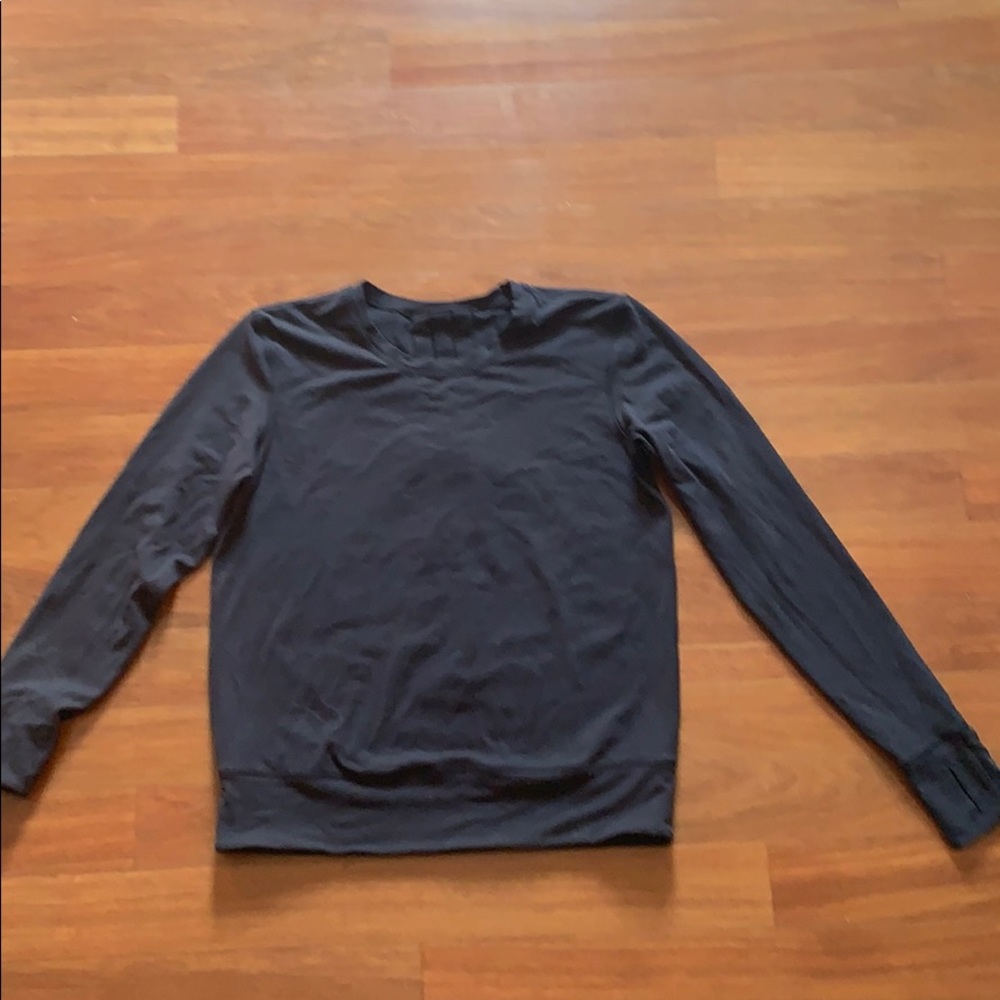 Black lululemon long sleeves, size 6